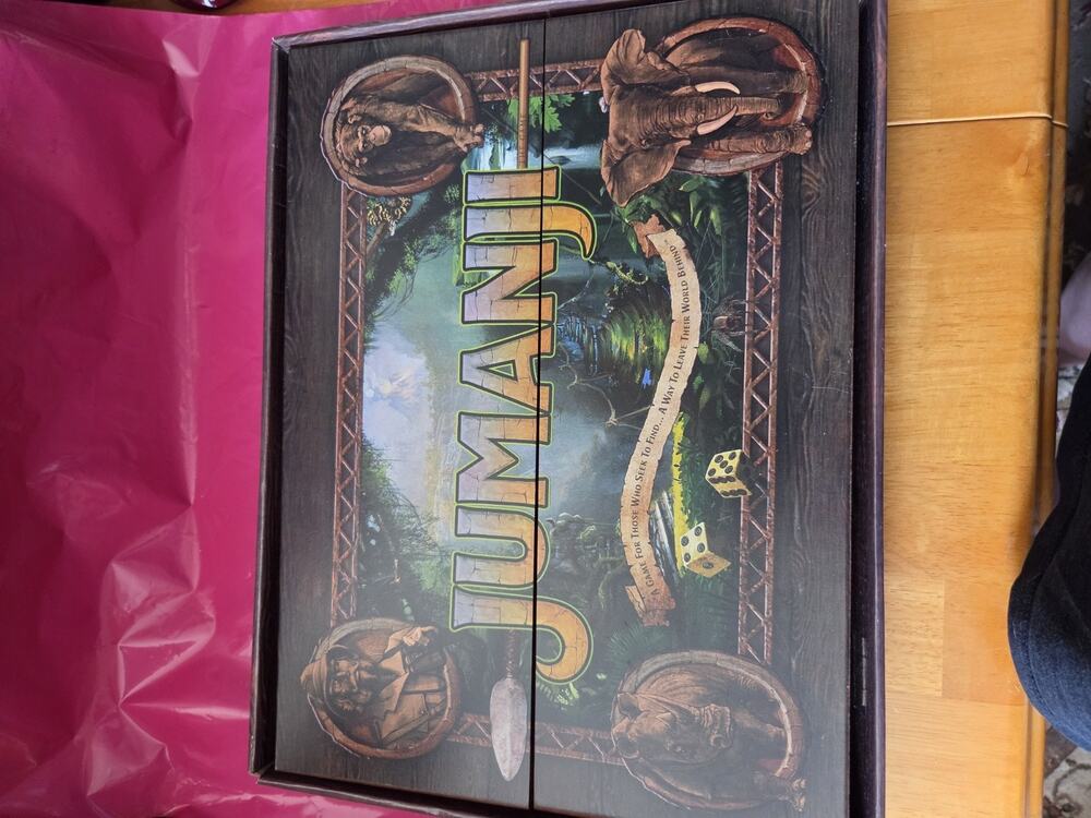 jumanji board game 2022 game board & Instructions complete in wooden box